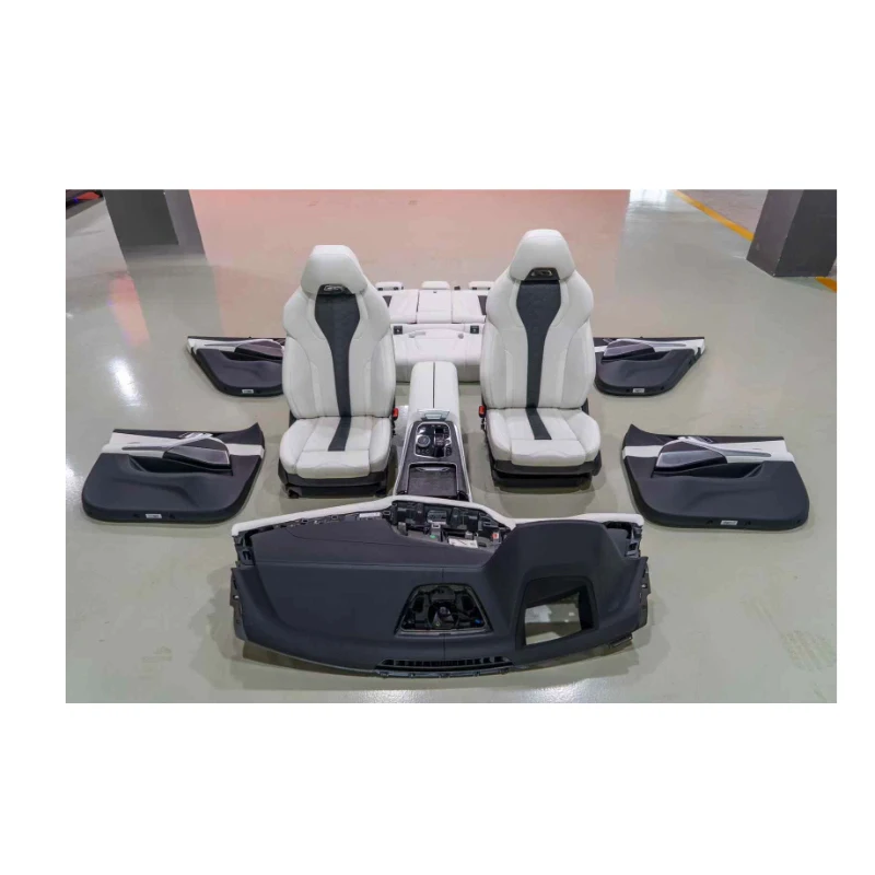 Suitable for BMW M2/M3/M4/M5/M6/G14/G15/G16/G17/G20/G22/G23/G24/G26/G29/G30/G32/G70/G80/G82/G87/G90/F90, Racing Bucket Seats