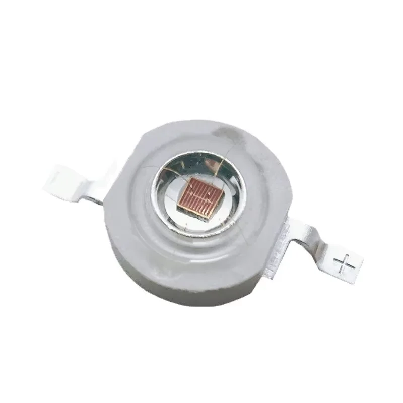 100pcs 3W LED chip Yellow High Power bulb/Spotlight/celling bead 588-595nm 2-2.4v 700mA 60-80lm AOC 42mil