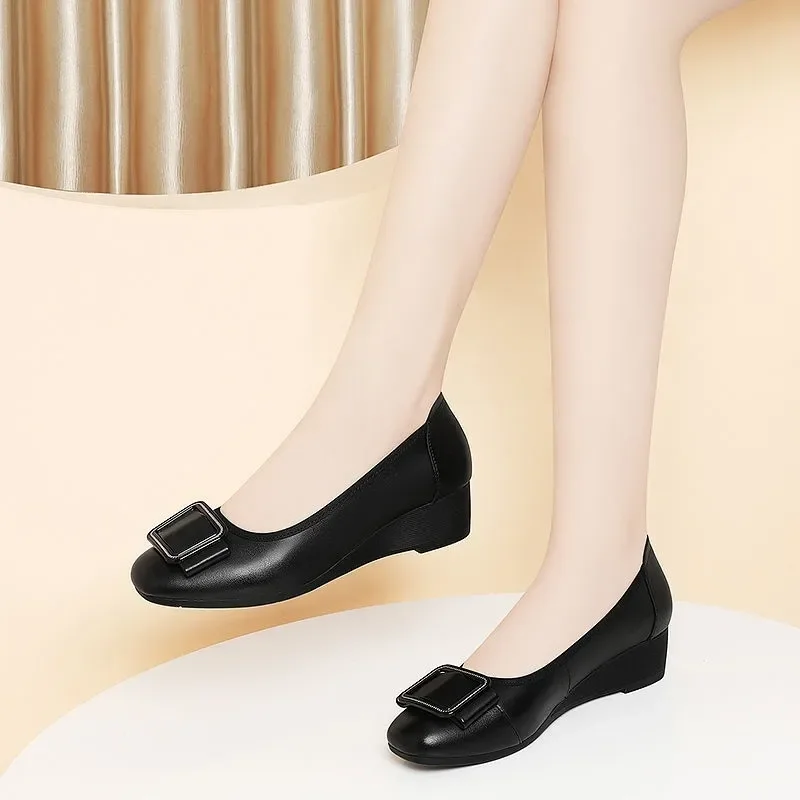 zapatos de mujer women cute round toe light weight black patent leather spring slip on wedge heel shoes office work shoes a583