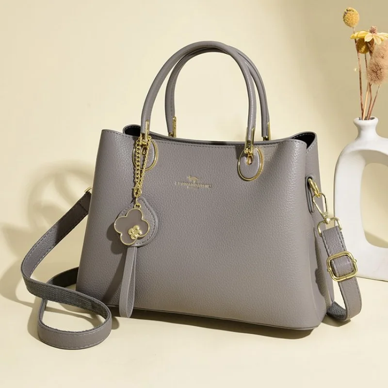 

Женская сумка из тонкой кожи с модным парижским повседневным стильным образцом ​