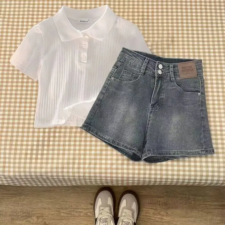 Minimalist Set of Girls Summer Shorts Solid Color Top Denim High Waisted Shorts Two Piece Set