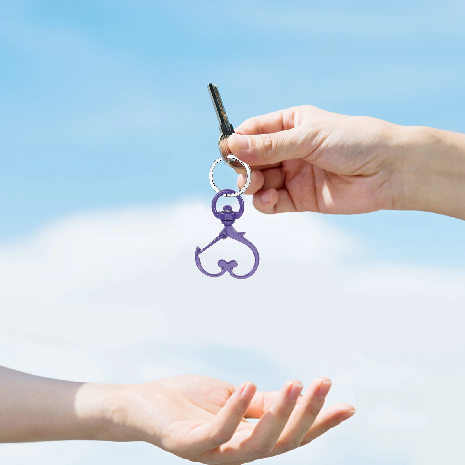 

20pcs Heart Shaped Key Pendant Keyring Connector Clips Hooks Supplies Spring Snap Keychain Kit DIY Jewelry Making