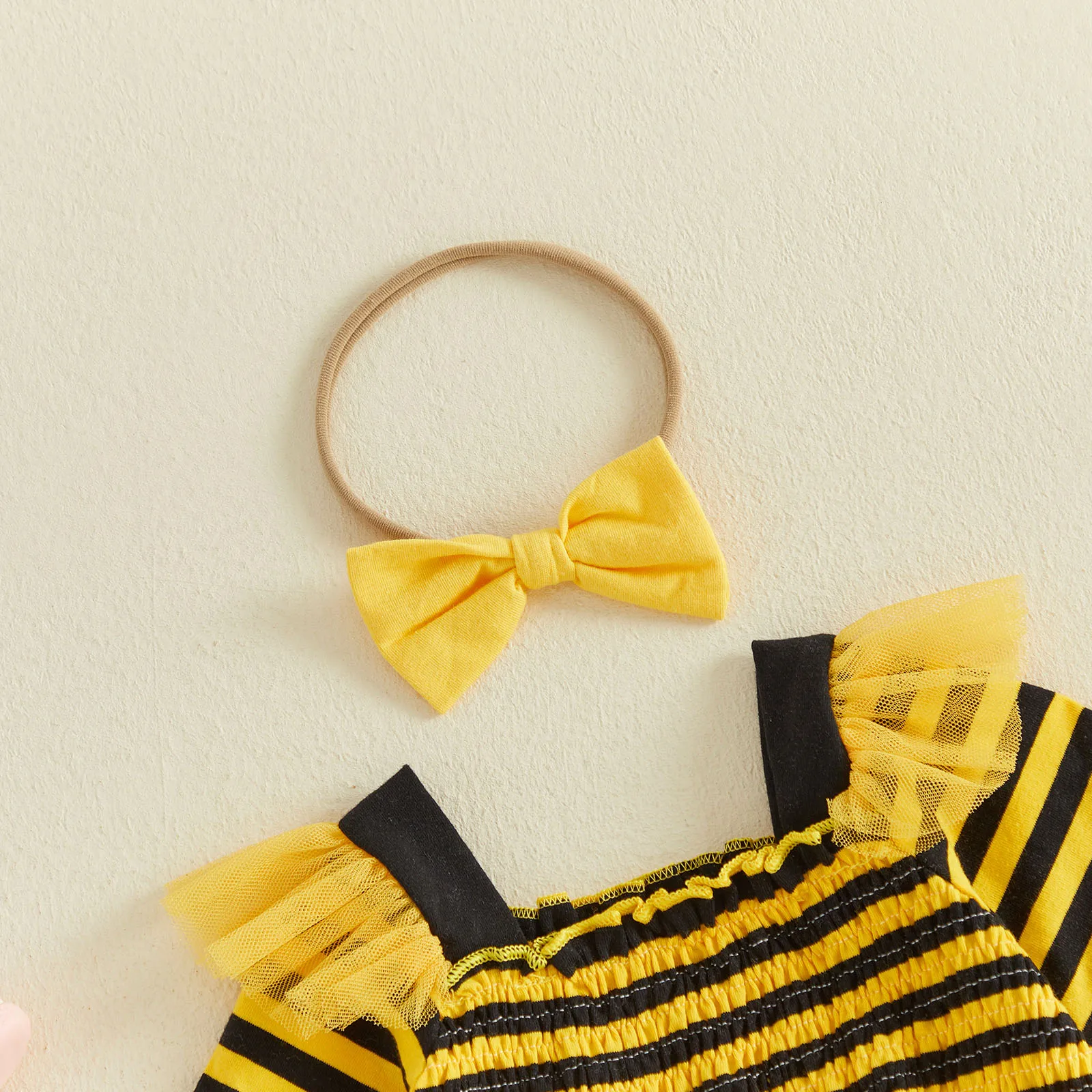 Baby Girl Bee Outfit Long Sleeve Smocked Tulle Romper Dress with Headband Halloween Costume Photography Clothes
