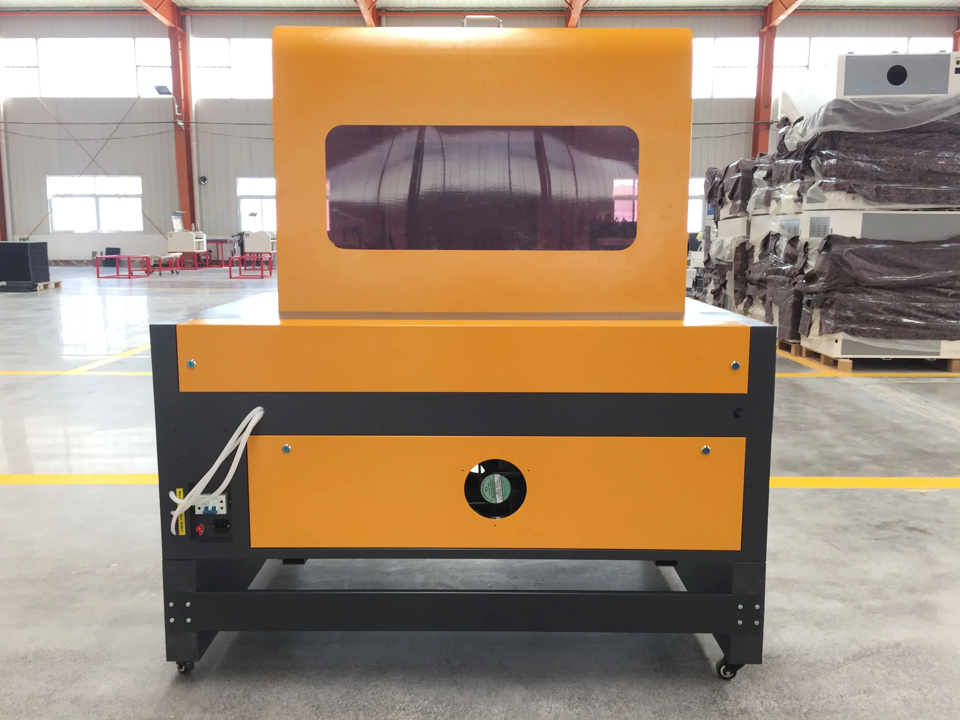 1080 1000*800MM   Raycus  Co2 Laser Tube Co2 Laser Engraving Machine