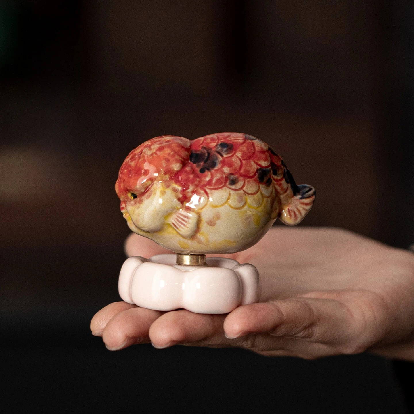 Koi Fish Roating Ornament Ceramic Tea Set Accessories Tea Pets Playthings Small Craft Ornaments Desks Car Decorations