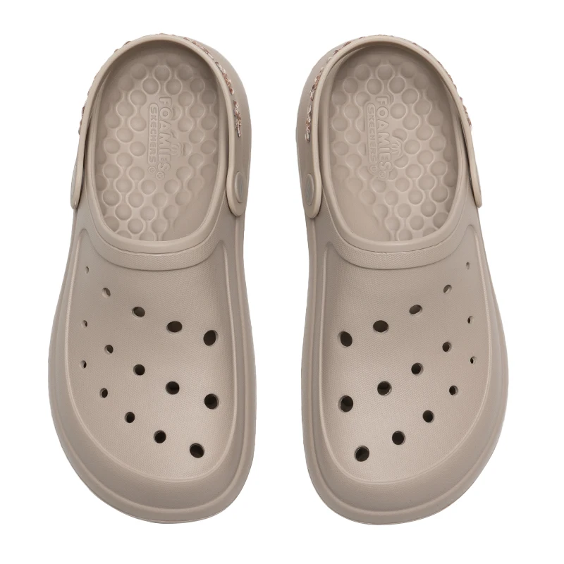 أحذية Skechers النسائية متعددة الاستخدامات أحذية الشاطئ الخارجية صنادل الحمام شباشب غير رسمية أحذية Croc 111474-Nat