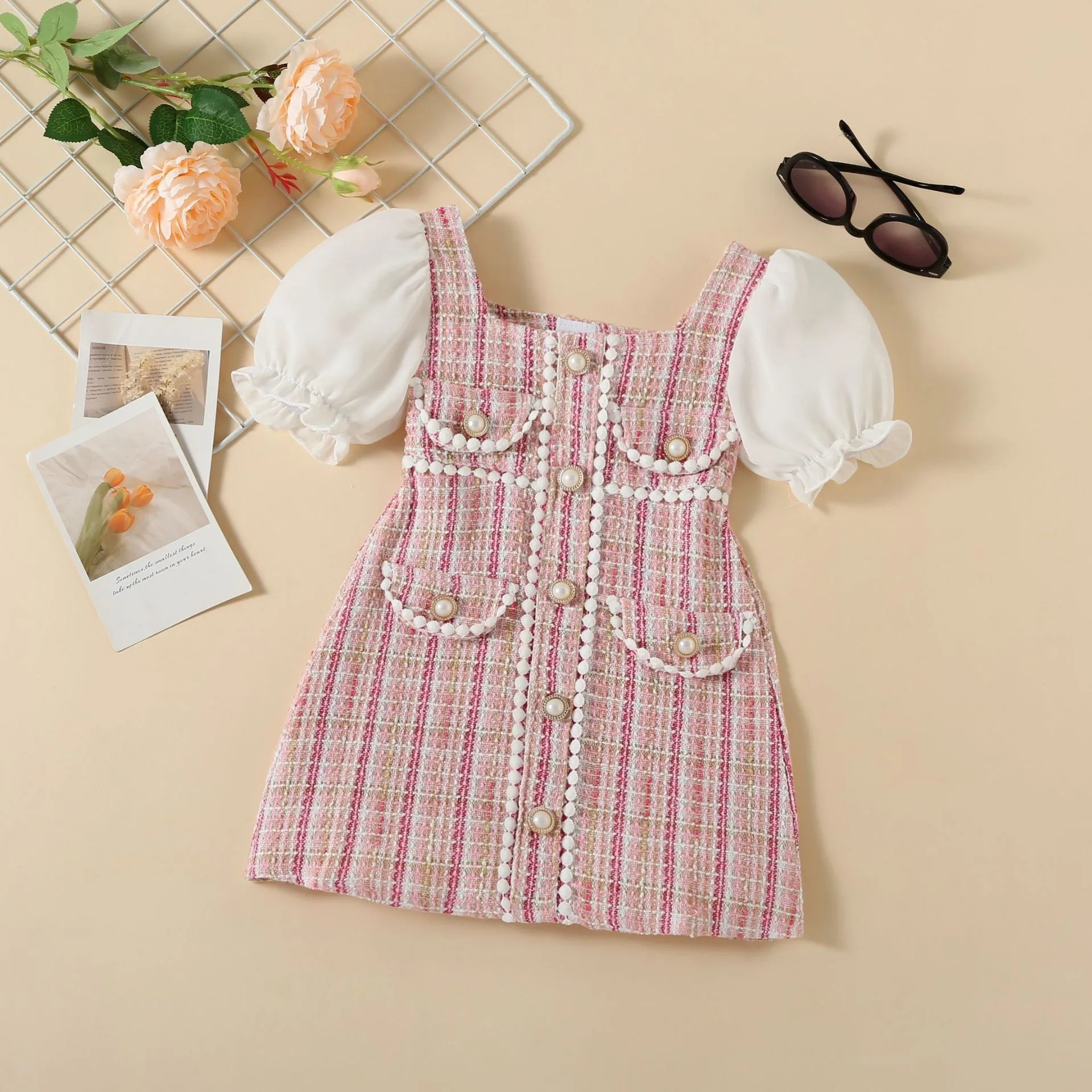 

Summer Princess Style Baby Dress Kid Clothe Girl Tweed Plaid Pearl Button Decor Patchwork Puff Sleeve Children Skirt Fashionable