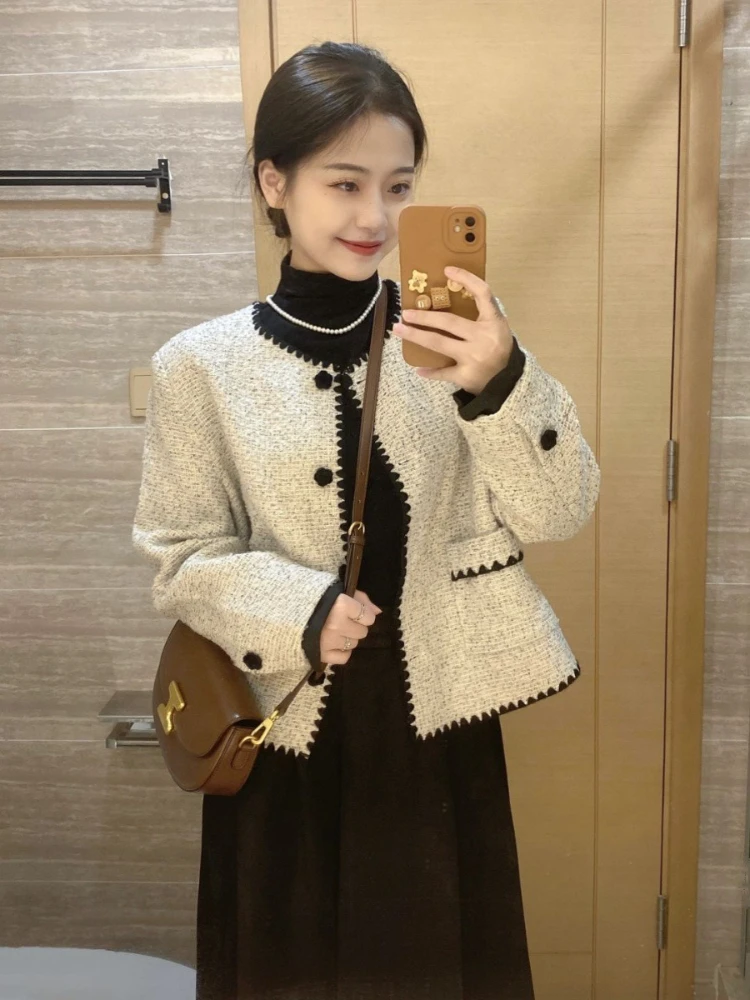 Spring and Autumn Coat Female Temperament Socialite High End Age Reducing Short Top Jacket