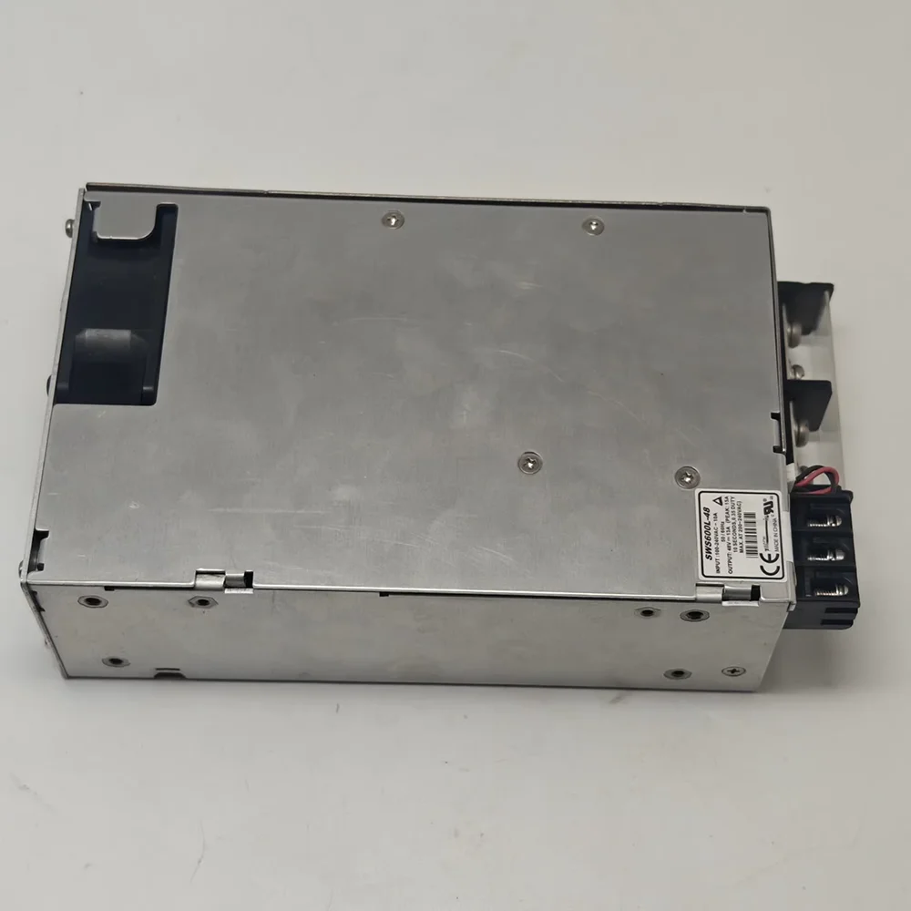 SWS600L-48 Alimentatore switching, 48 V, 13 A, 100-240 V CA