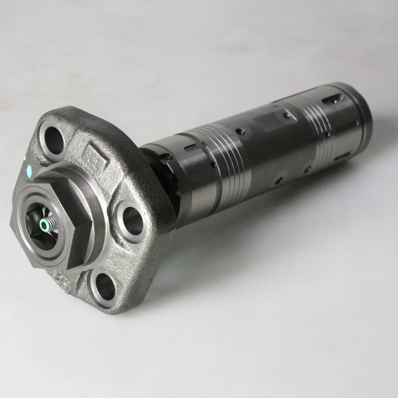PC200-8 PC210-8 PC220-8 PC240-8 صمام المضخة الرئيسية للحفارة عاصي 708-2L-06650
