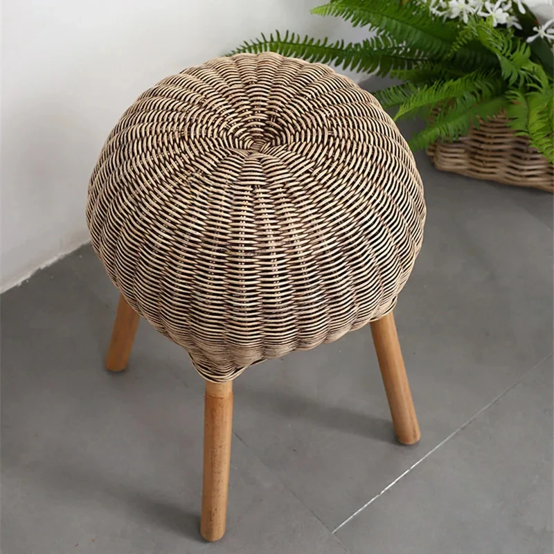 Rattan Low Stool Shoe-changing Stools Balcony Ottomans Bench Pastoral Style Handmade Solid Wood Make up Stools for Bedroom