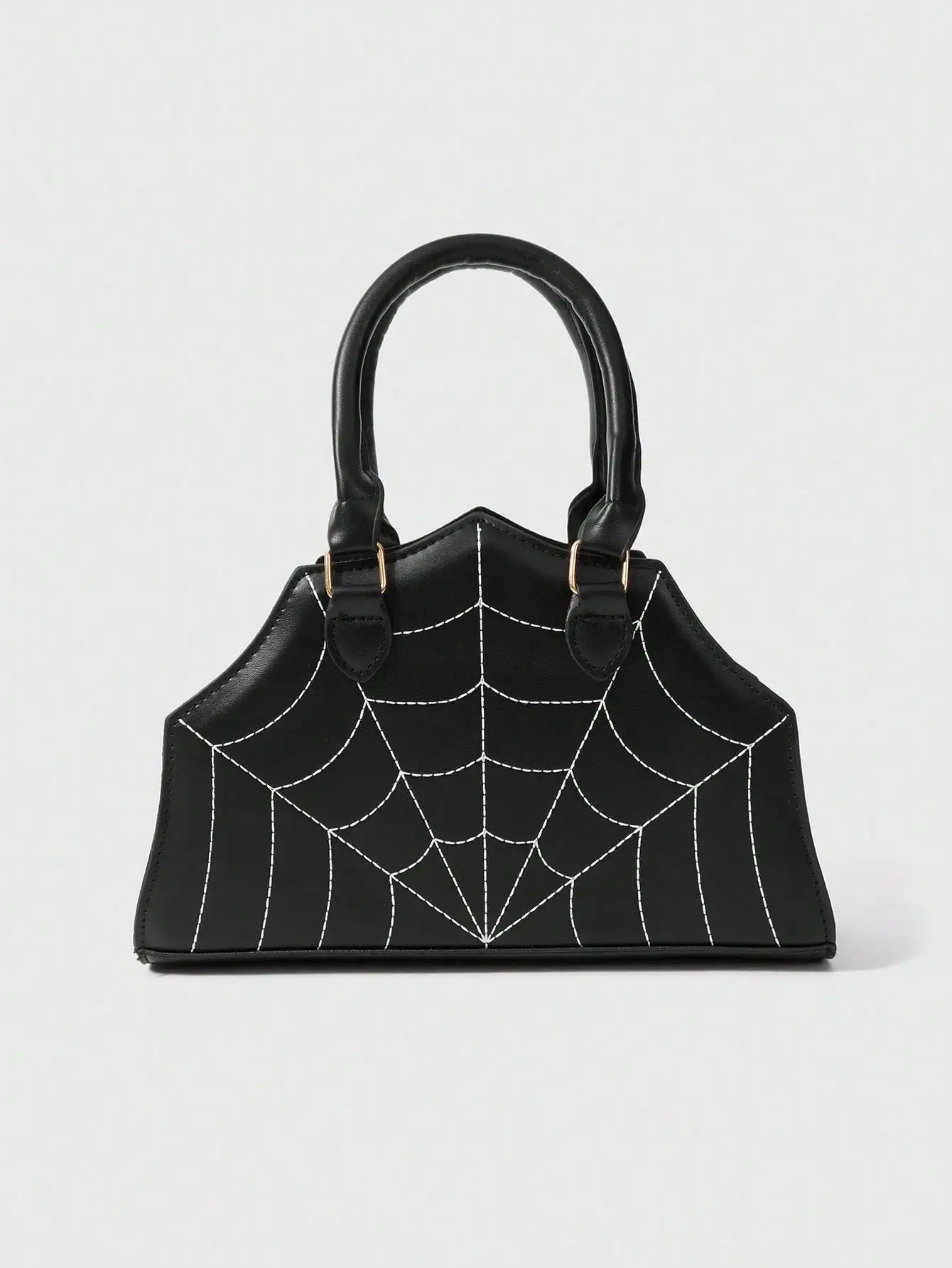 

Черная сумка с вышивкой в виде паутины и ручкой для переноски на Хэллоуин