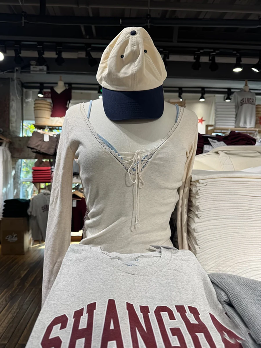 

Lace Trim Beige Long Sleeve T-shirts Women Spring Lace-up V-neck Cotton Slim Tees Tops New Vintage Sweet Solid Cute T Shirt Y2k