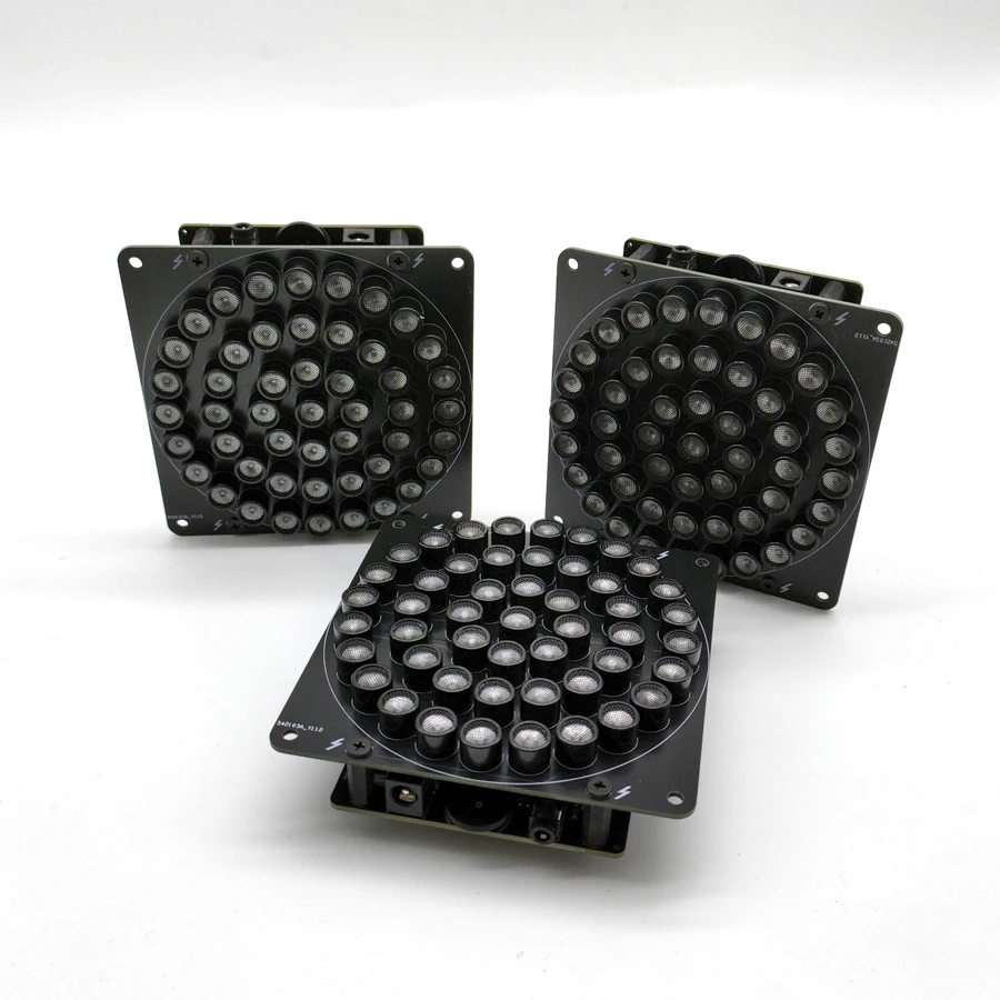 

Профессиональный направленный динамик с функцией параметрического звука, меньше линейного входа