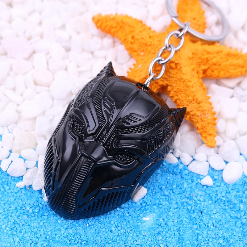 Marvel Superhero Black Panther Keychain The Avengers Cosplay Metal Toys Pendant Key Holder Fashion Gifts Accessories