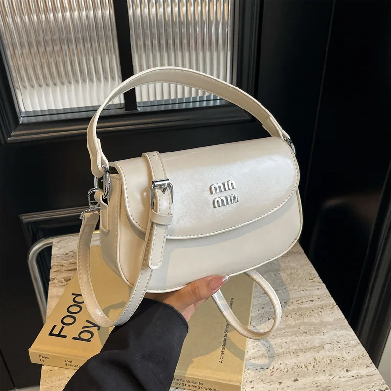 

Универсальная женская серебряная сумка-коробка, классическая маленькая сумочка через плечо для ежедневных поездок, стильная сумка через плечо