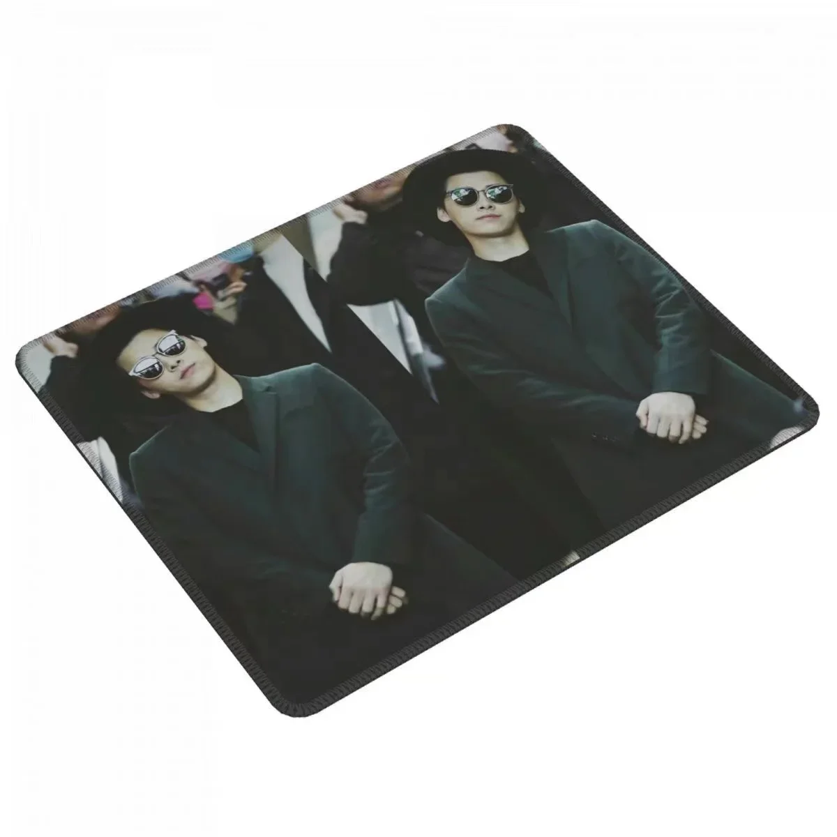Li Yifeng HD Poster Computer Rubber Mouse Pad TV The Mirror:Twin Cities Secretly Greatly Drama Stills Photo Desk Mat Mug Blotter