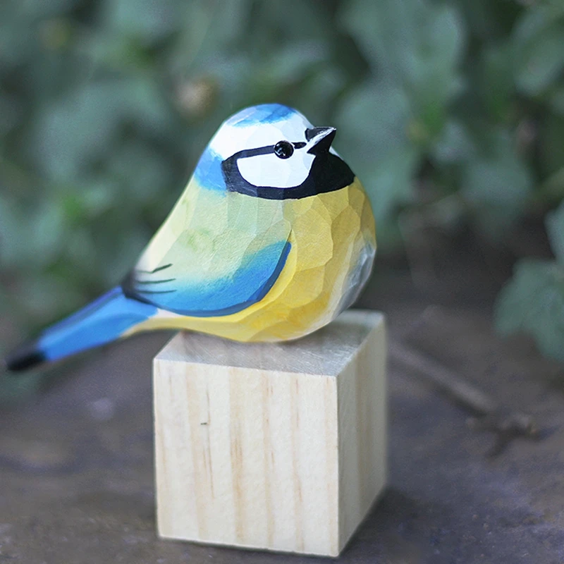 Handmade wood carvings Eurasian Blue Tit ornaments desktop solid wood crafts small fat bird home decoration