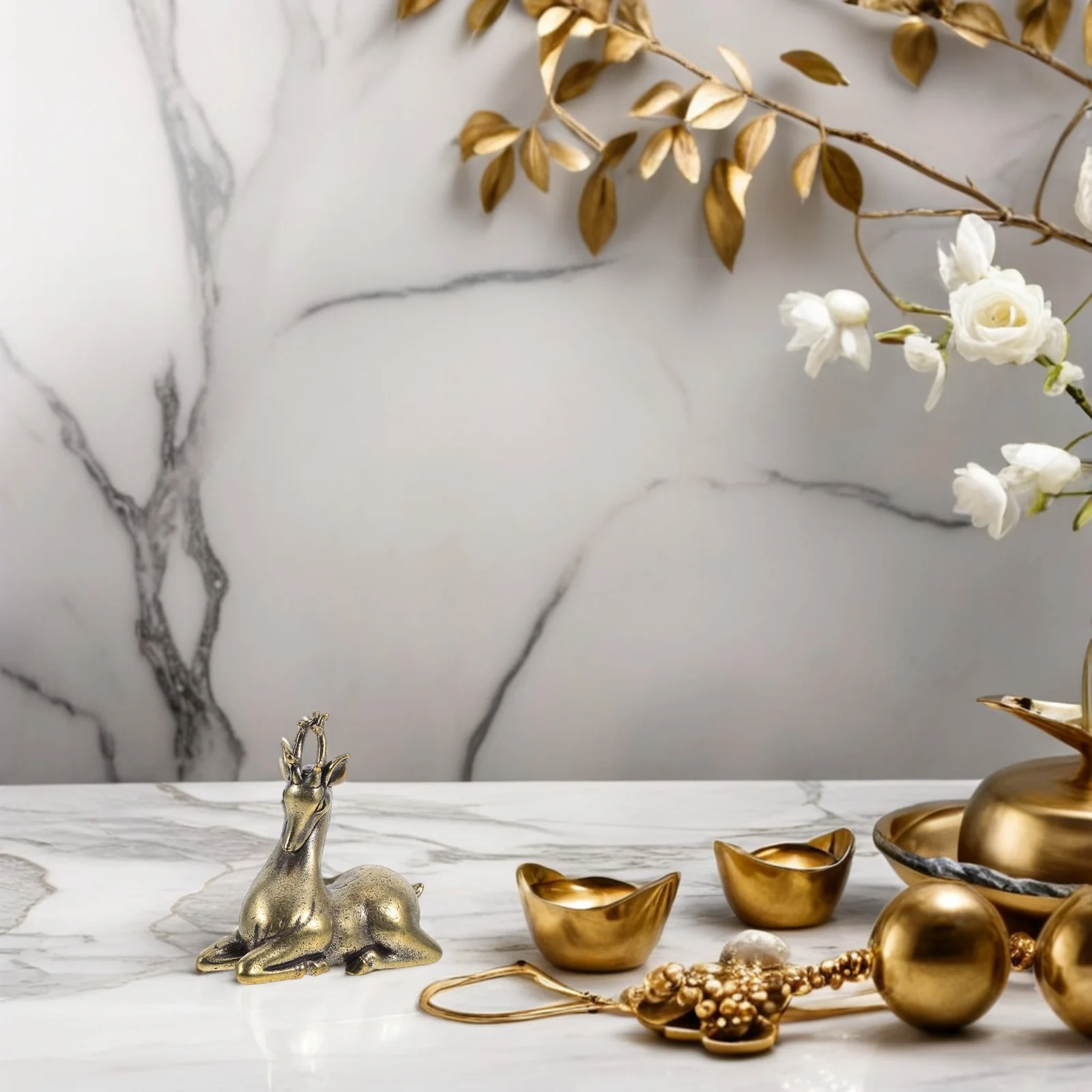 

Brass Deer Vintage Sitting Statue Miniature Animal Ornament For Desktop Bookshelf Home Office Decor Tea Pet
