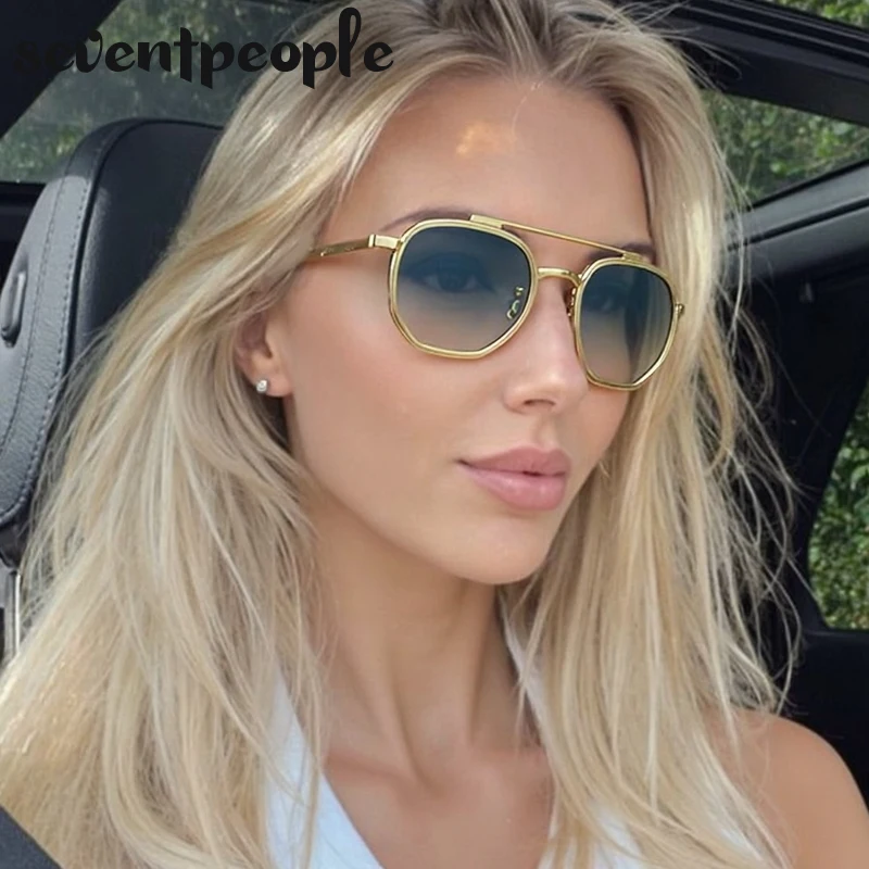 خمر Steampunk مربع النظارات الشمسية النساء 2025 العلامة التجارية الفاخرة الكلاسيكية إطار معدني صغير نظارات شمسية للسيدات ظلال شعاع مزدوج