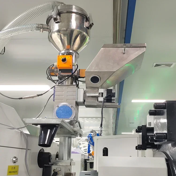 

'Industrial PLC controller masterbatch plastic double volumetric doser plastic granules color mixer machinehot sales