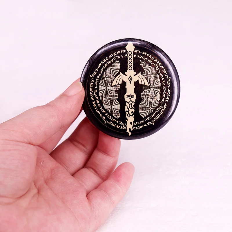 Zeldas Game Weapon Pinback Button Pin Tinplate Badge Friends Gift Jewelry 58MM