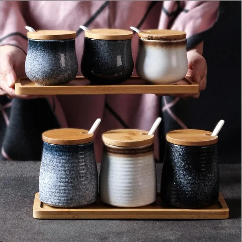 Japanese-style Ceramic Seasoning Jar Set Household with Lid Salt Sugar Seasoning Jar Kitchen Supplies Seasoning Box Storage Tank