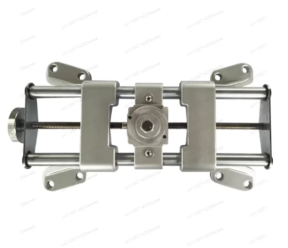 

Four wheel aligner front wheel clamp