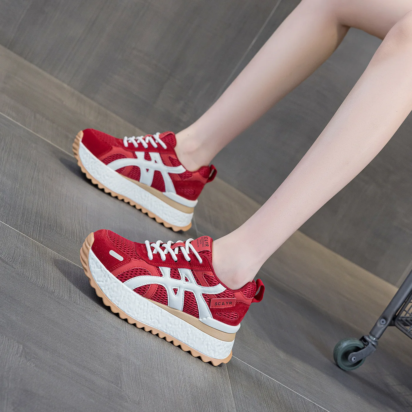 

Women's Dad Shoes Thick Sole Casual Fashion Heightening Sports White Sneakers Autumn New Arrival Lightweight Luxury Style