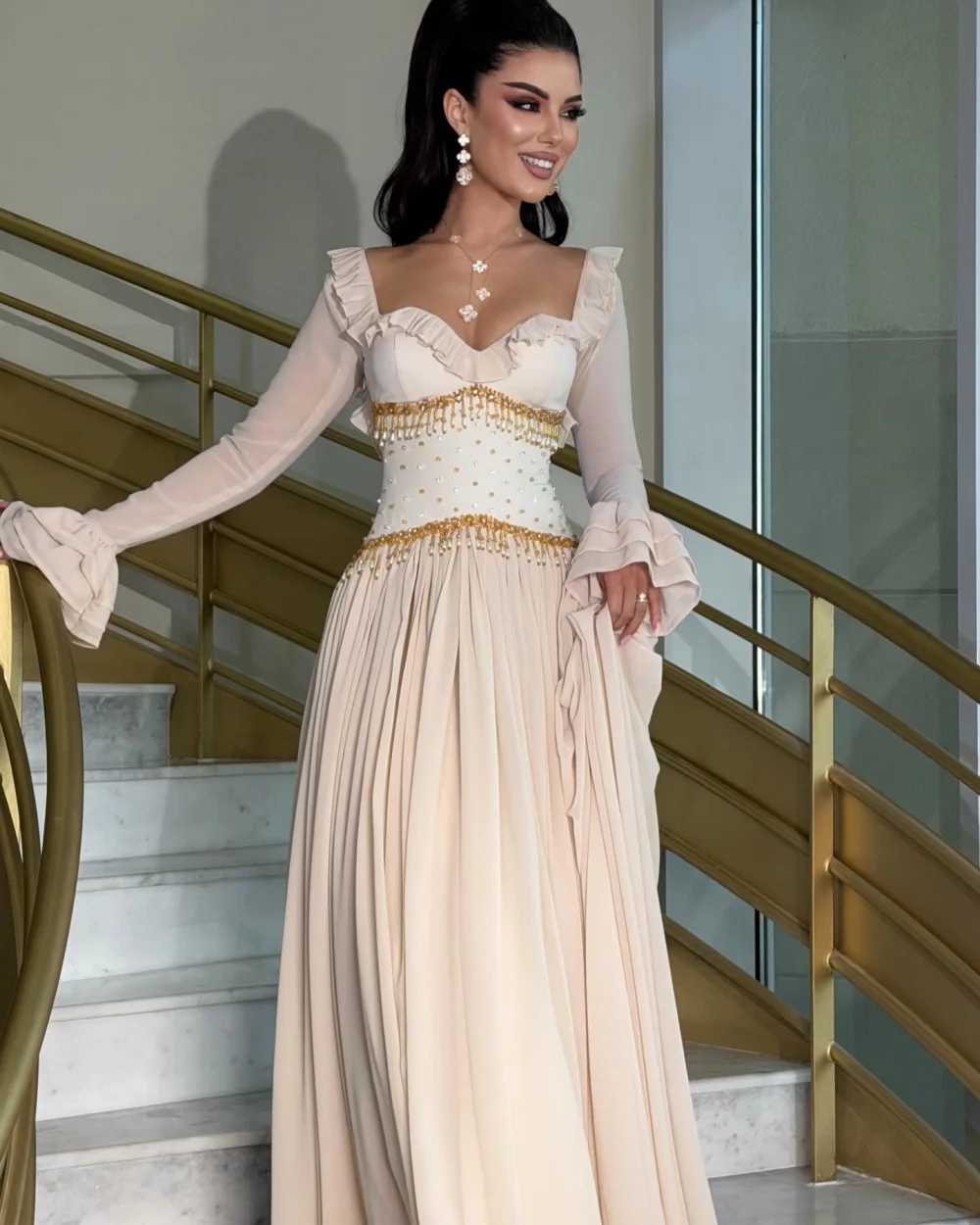 

Customized Exquisite Women Chiffon Rhinestone Beading A-Line Evening Dresses High Quality Square Neck Long Sleeves Prom Dresses
