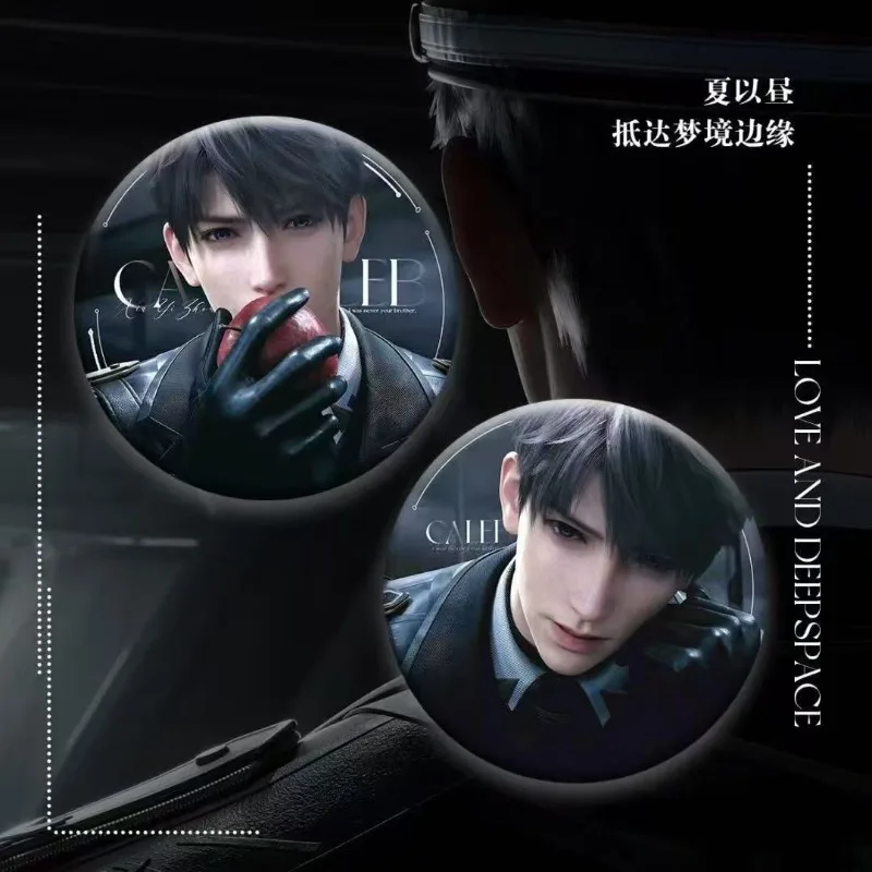 2 قطعة/الوحدة لطيف لعبة الكرتون الحب والمساحة العميقة شارة Caleb شيا Yizhou 58 مللي متر أنيمي بروش دبوس تأثيري شارة اكسسوارات للملابس #1