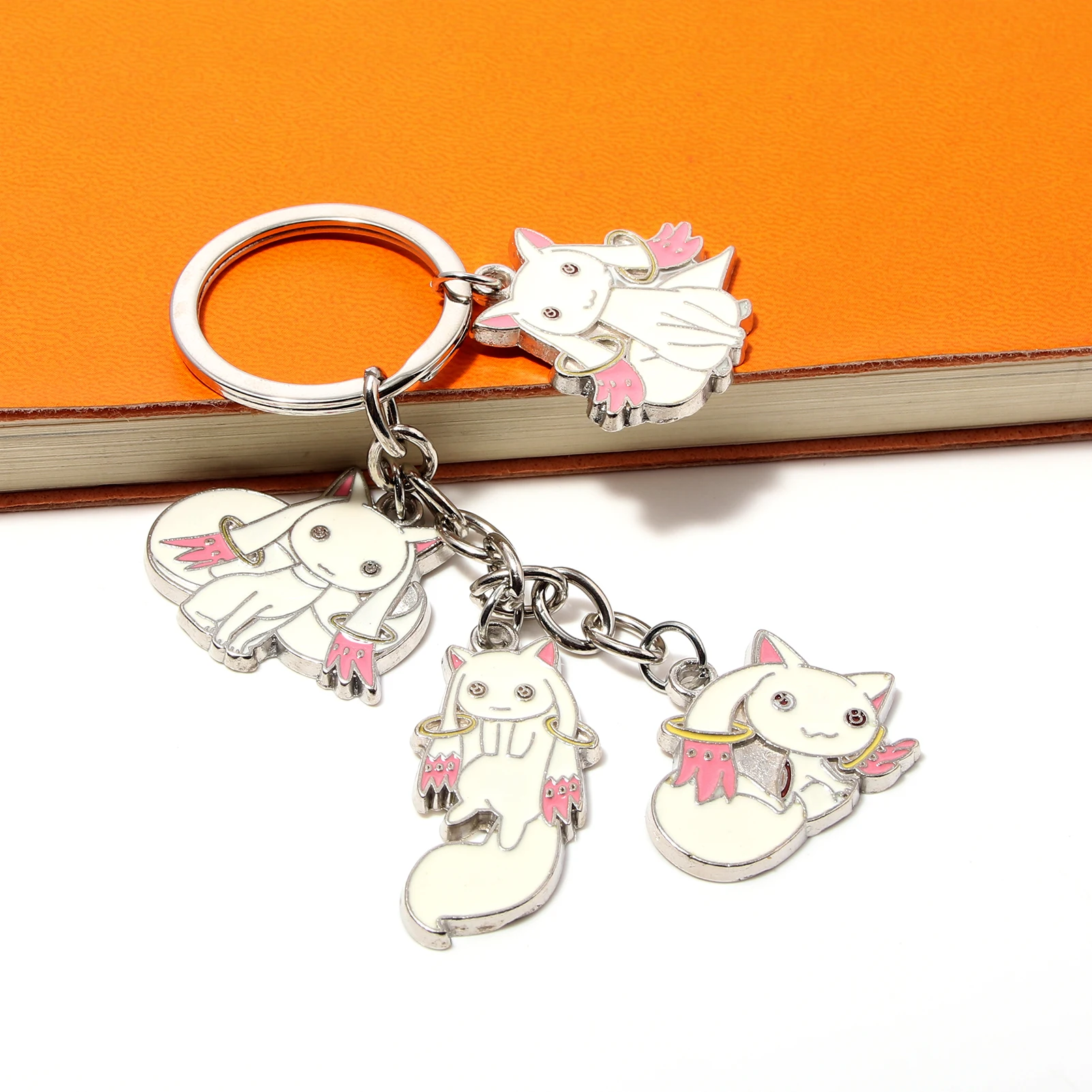 Anime Puella Magi Madoka Magica Keychain Cute Incubator Kyubey Pendant Keyring For Women Men Backpack Charm Jewelry Gifts