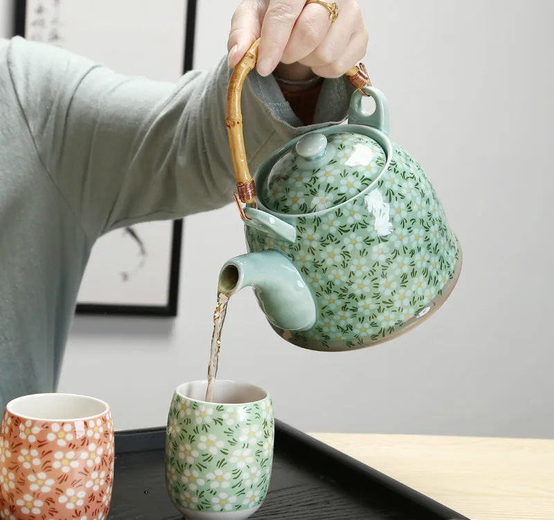 Large Capacity Ceramics High Temperature Resistant 800ML with Filter Ceramic Kettle Teapot Flower Pattern A Variety of Styles