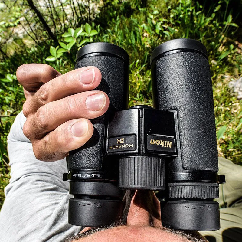 

Nikon Monarch Hg Wide Field of View Binocular 10X42 Binocular ED (Extra-low Dispersion) glass 8x30 Binoculars