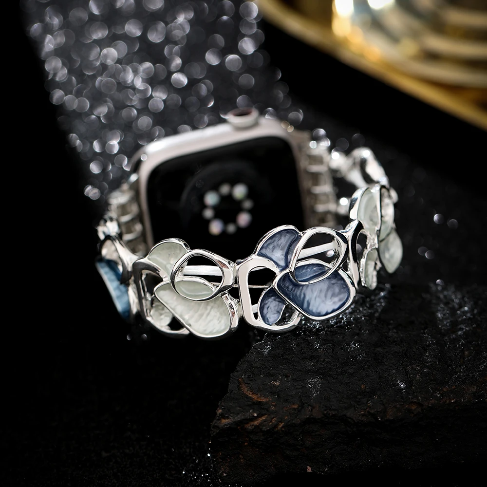 Модный металлический ремешок с цветком для Apple Watch Ultra 2 49 мм 40 44 45 38 42 мм Женский эластичный браслет на запястье для iWatch 9 8 7 SE 6 5 4