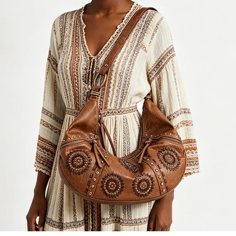 

Bohemian Ethnic Shoulder Bag American Brown Trendy Rivet Crossbody Bag Pu Retro High-quality Armpit Bag Versatile Dumpling Bag