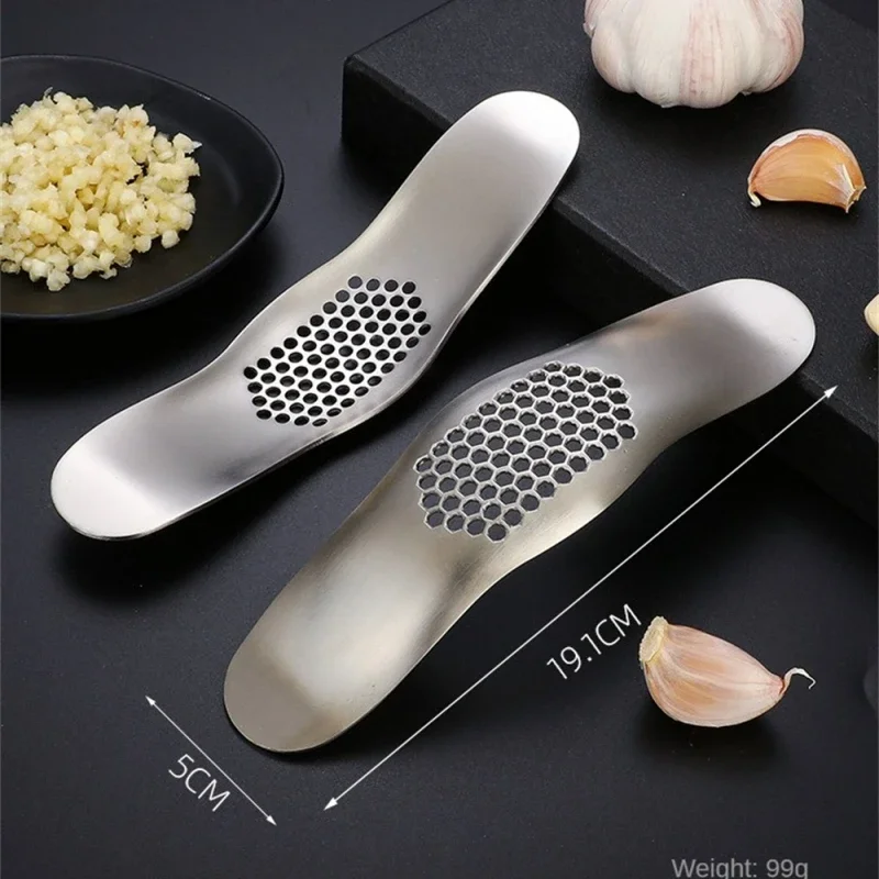 1PC Kitchen Gadget Curved Garlic Press Stainless Steel Multi- Manual Garlic Creative Cloves Kitchen Garlic Press Tool Box grater