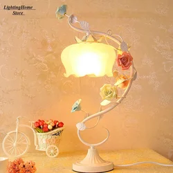 Romantic European Type Rose Flower Pink Desk Lamp Modern Contracted Creative Bedroom Pink Girl Children Room Bedside Lamp