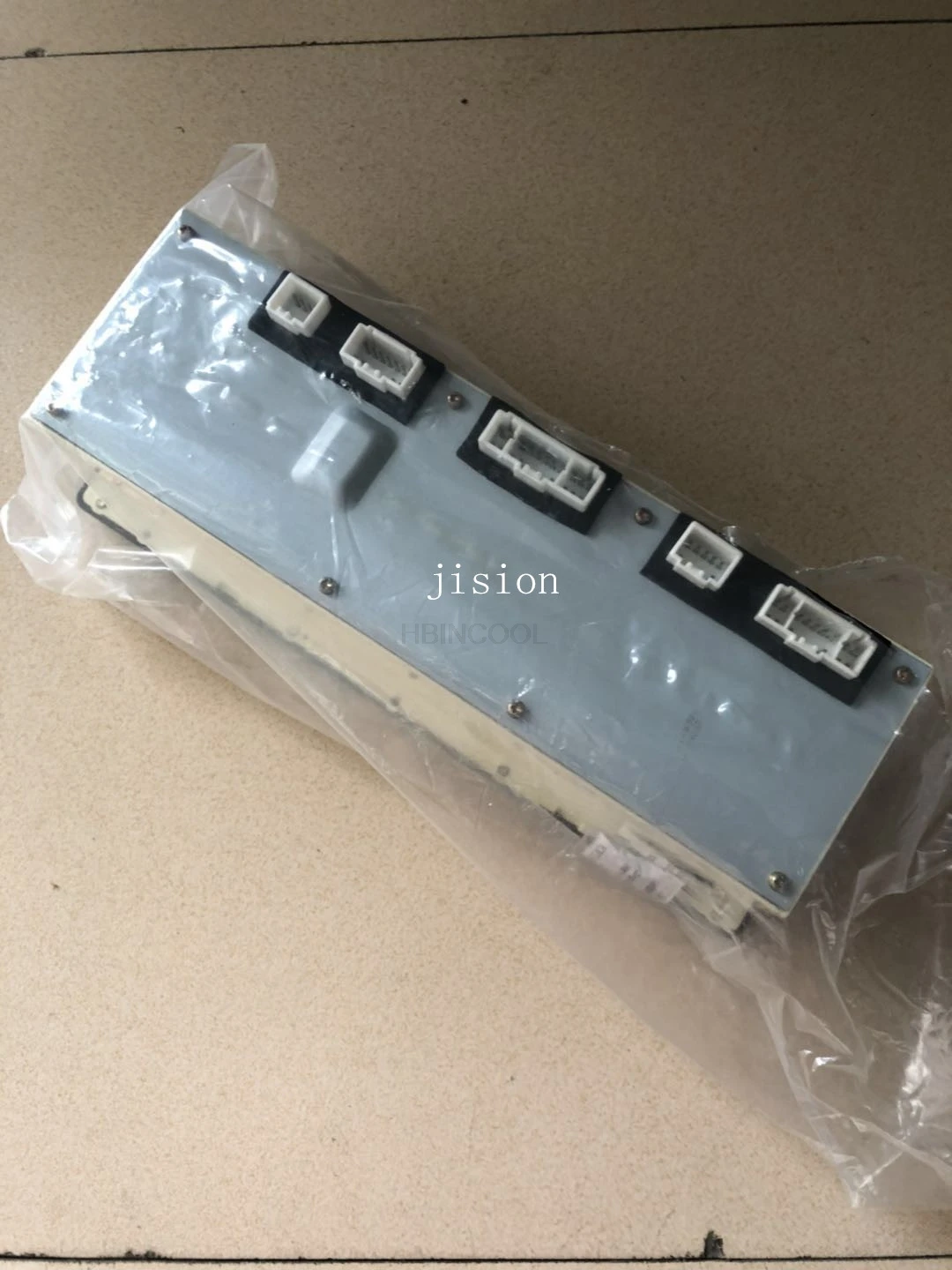 

For Kato HD510-2-3/512-2-3/820-2-3/823-2-3/1430-2-3 meter display High Quality Excavator Accessories Free Shipping