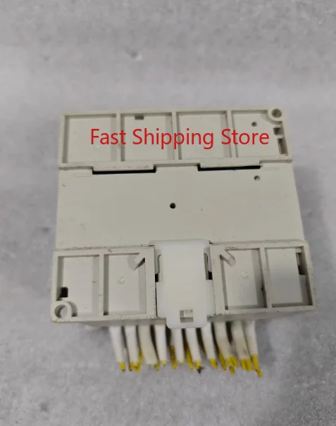 

FX3SA-30MR-CM в хорошем состоянии, хорошо работает с гарантией 3 месяца.