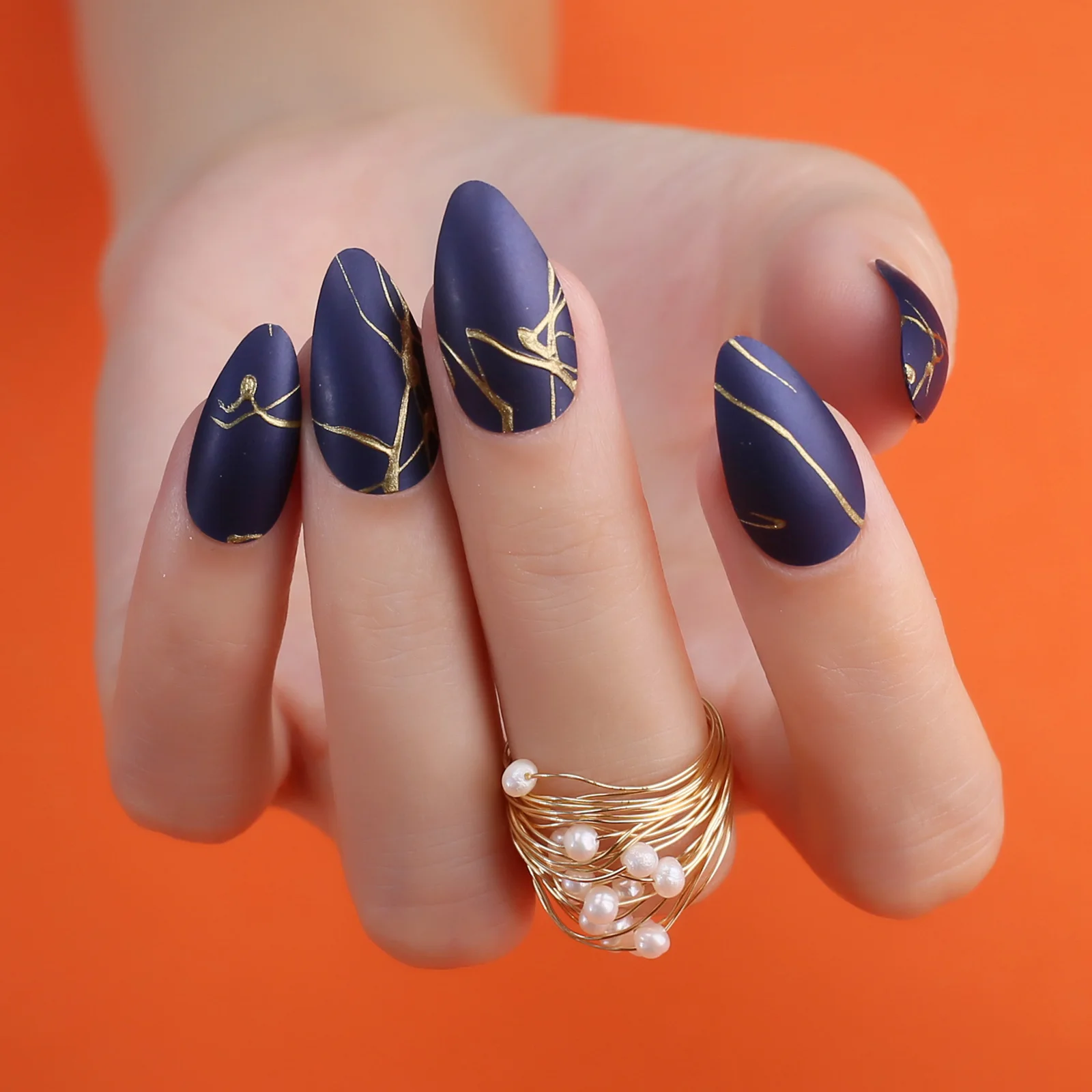 Uñas Ravenclaw: The Ultimate Guide to Styling Your Hogwarts-Inspired Manicure