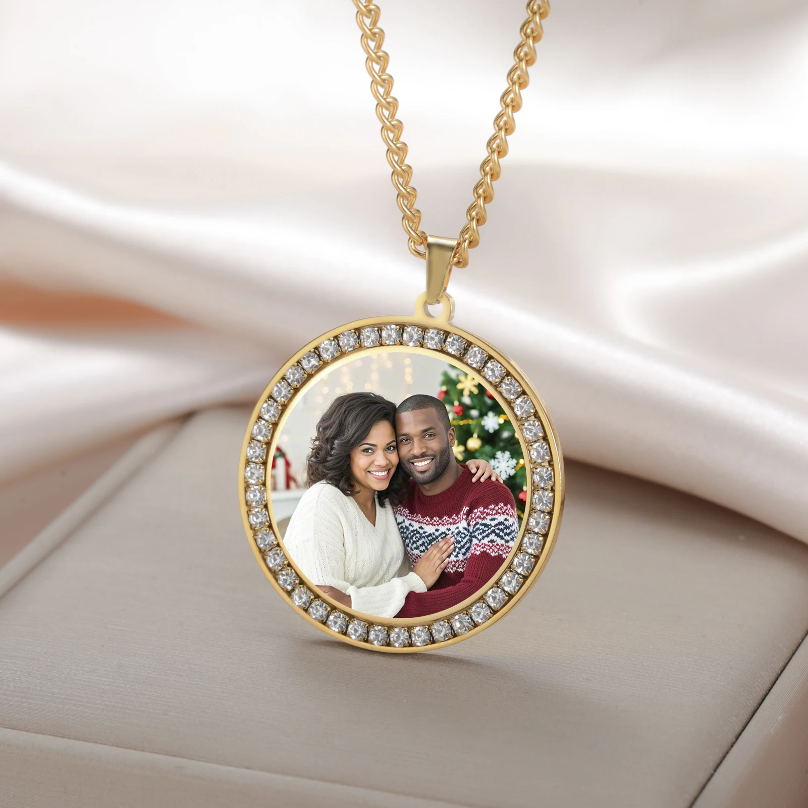 COOLTIME Personalisierte Foto-Halskette, personalisierte Erinnerungsmedaillons, Bild-Anhänger-Halskette, Schmuck, Geschenk für Sie und Ihn – Detail 5