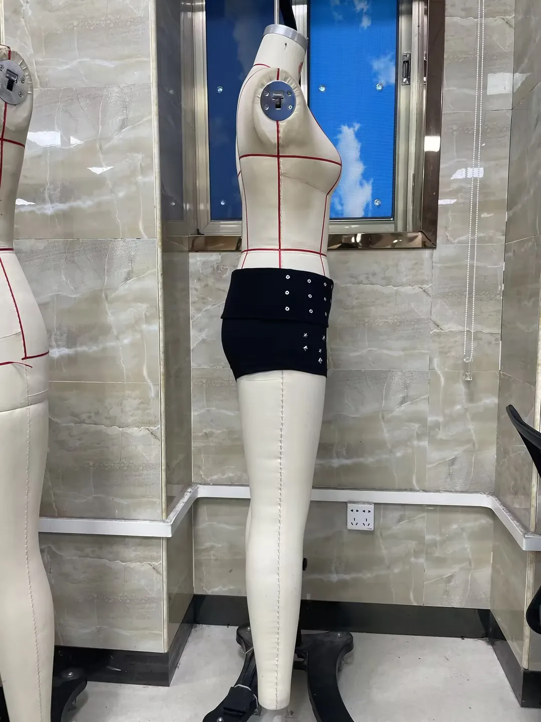 Women Fold Over Waist Shorts Eyelet Decor Low Rise Slim Fit Mini Shorts