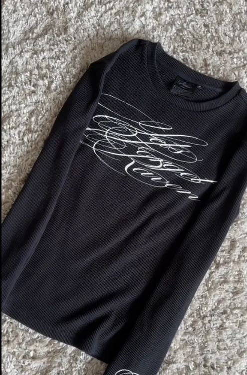 

new European American Cross Border Long Sleeved T Shirt Dark Retro Printed Top Autumn Winter High Street Gothic Trend Man Wo