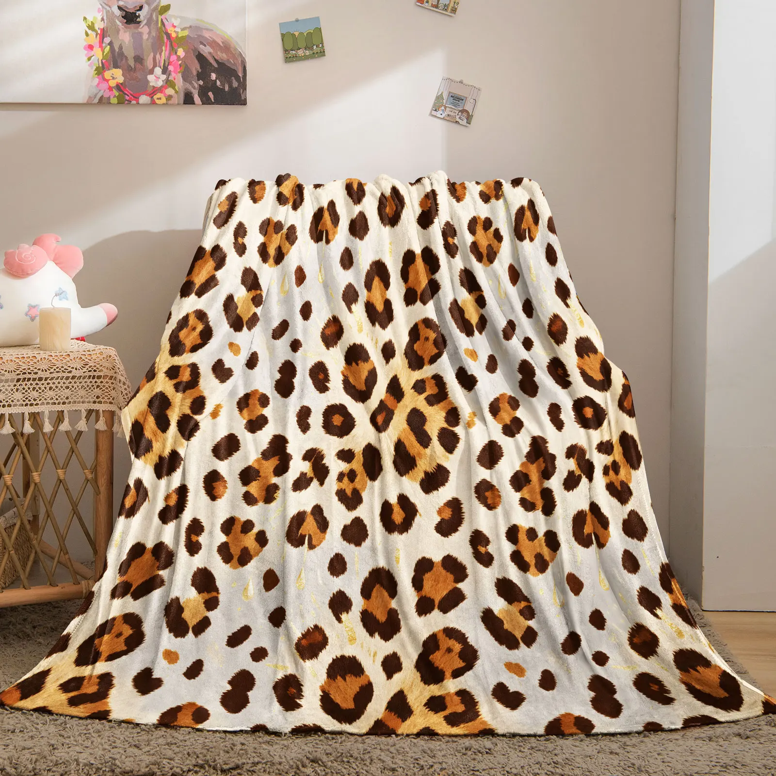 Vintage Golden Leopard Pattern Flannel Fleece Warm Blanket Animal Print Microfiber Throw Blanket for Living Room Home Decoration