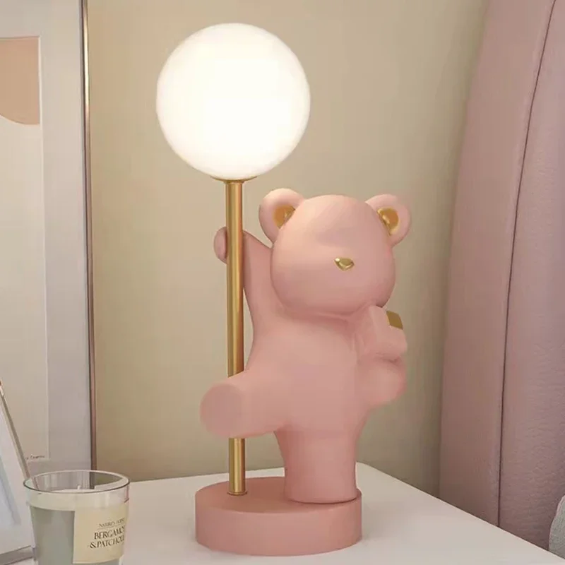 Creative Bear Decoration Reading Table Lamp Bedroom Bedside Table Cute Bedside Lamp Girl Children's Room Light Luxury Night Lamp