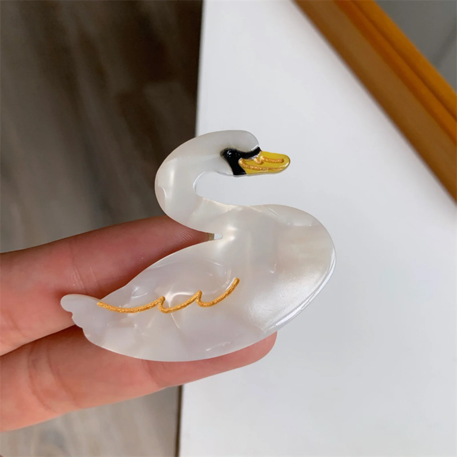 1pc Cute Cartoon Swan Green Duck Parrot Peacock Acrylic Hair Claw Clips for Women Girls Hairclip Barrettes Hairpins Accessories