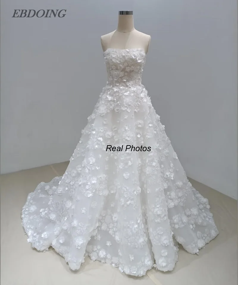 

EBDOING Customized Wedding Dress A-Line Boat Neck Neckline Sleeveless Chapel Train With 3D Flowers Customized Bride Gowns