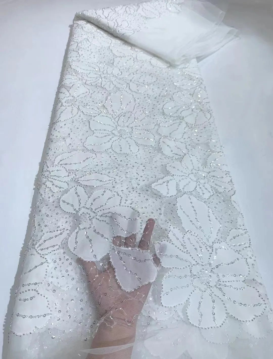 

African Lace Fabric 2024 High Quality Lace Sequins Pearls Beads Luxurious French Embroidery Beaded Wedding Lace HFS5825