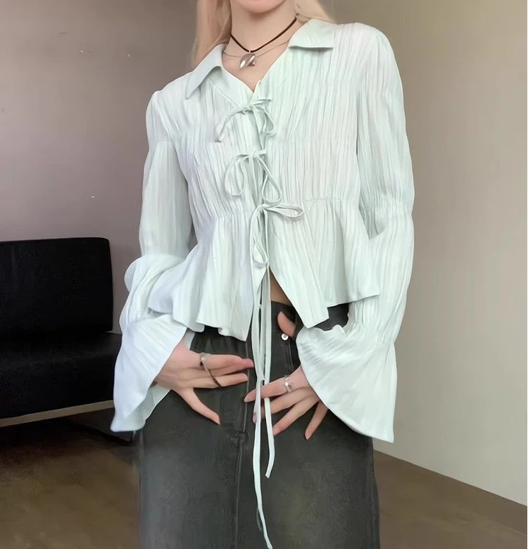 

Рубашка с длинными рукавами и v-образным вырезом на шнуровке, женская весенняя кружевная рубашка, новый дизайн, уникальный и специальный маленький топ